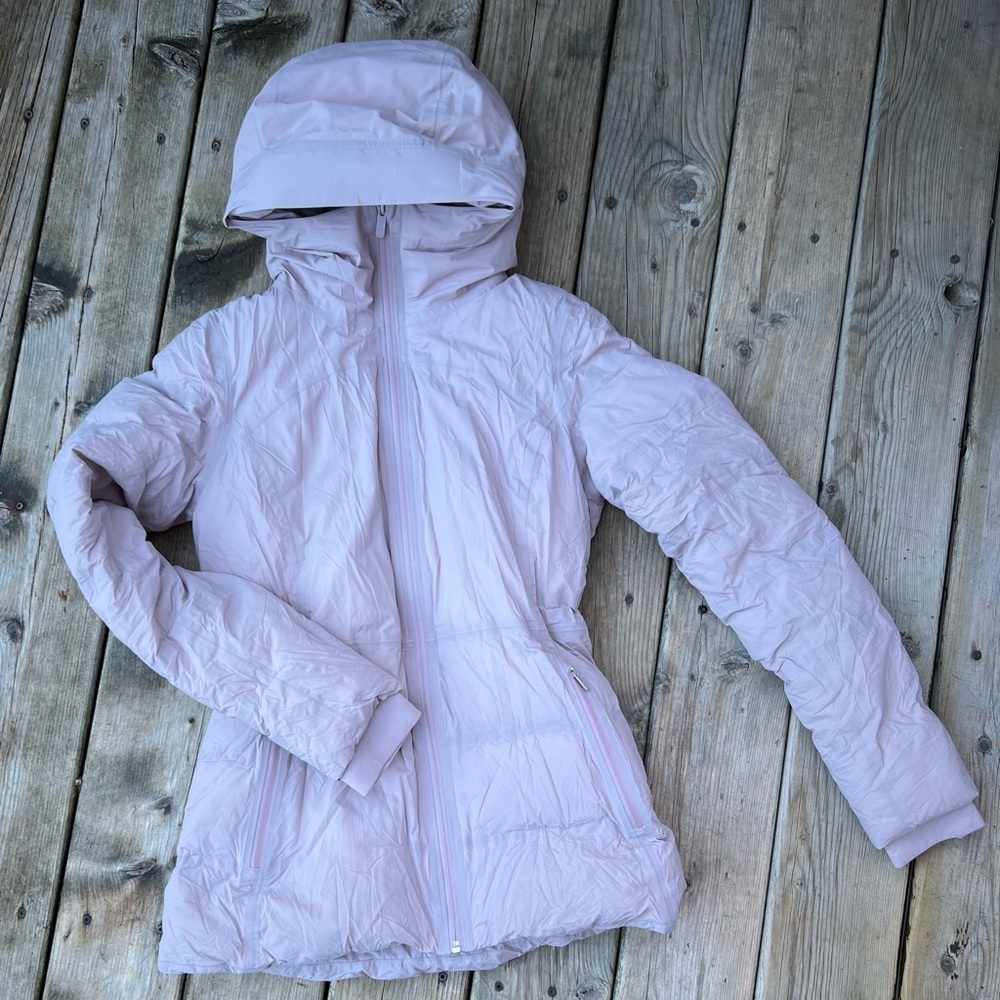 LULULEMON Fleet Street puffer in Size 6
